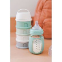 Load image into Gallery viewer, Beaba Formula & Snacks Container - Sage Green/Cotton