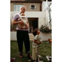Load image into Gallery viewer, Ergobaby Omni Deluxe Linen Baby Carrier - Natural Linen