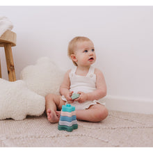 Load image into Gallery viewer, Bubble Silicone Star Stack & Play