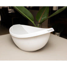 Load image into Gallery viewer, Bubble Cuddle Baby Bath with Bath Seat - White