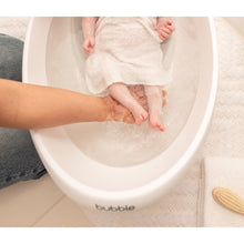 Load image into Gallery viewer, Bubble Cuddle Baby Bath with Bath Seat - White