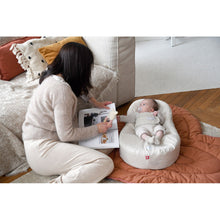 Load image into Gallery viewer, Red Castle Cocoonababy Nest - Linen Natural