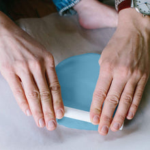 Load image into Gallery viewer, Pearhead Babyprints Hanging Keepsake - White