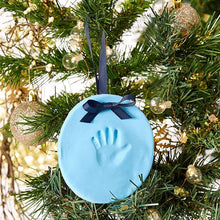 Load image into Gallery viewer, Pearhead Babyprints Hanging Keepsake - White