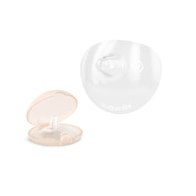 Load image into Gallery viewer, Suavinex Silicone Nipple Shields with Storage Box - M (24mm)