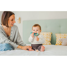 Load image into Gallery viewer, Suavinex Dragonfly Silicone Chilled Teething Ring - Blue