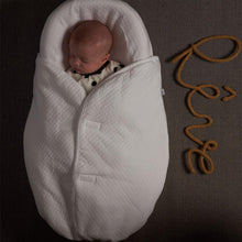 Load image into Gallery viewer, Red Castle Cocoonababy Nest - White (12)