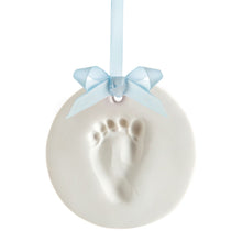 Load image into Gallery viewer, Pearhead Babyprints Keepsake Year Round (1)