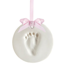 Load image into Gallery viewer, Pearhead Babyprints Keepsake Year Round (3)