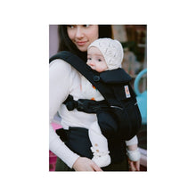 Load image into Gallery viewer, Ergobaby Omni Breeze Baby Carrier - Onyx Blooms
