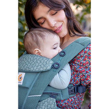 Load image into Gallery viewer, Ergobaby Omni Breeze Baby Carrier - Twilight Blue Daisies
