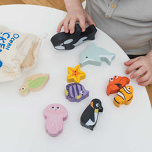Load image into Gallery viewer, Le Toy Van Wooden Stacking Animals &amp; Bag - Ocean Life
