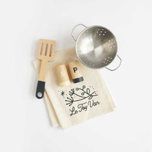 Load image into Gallery viewer, Le Toy Van Wooden Play Kitchen
