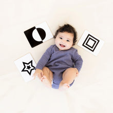 Load image into Gallery viewer, Pearhead Learning Kit 0-6 Months
