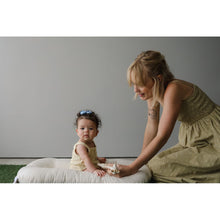 Load image into Gallery viewer, Snuggle Me  Snuggle Me Infant Lounger with Cover - Natural
