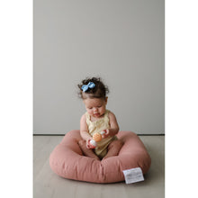 Load image into Gallery viewer, Snuggle Me  Snuggle Me Infant Lounger with Cover - Gumdrop
