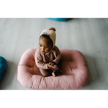 Load image into Gallery viewer, Snuggle Me  Snuggle Me Infant Lounger with Cover - Gumdrop
