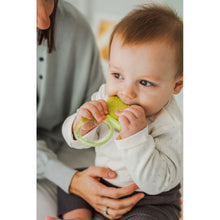 Load image into Gallery viewer, Suavinex Dragonfly Silicone Chilled Teething Ring - Blue
