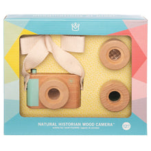 Load image into Gallery viewer, Manhattan Toy Natural Historian Camera
