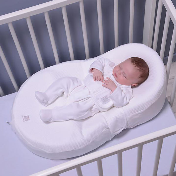 Red Castle Cocoonababy Nest - White (7)