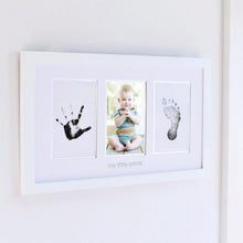 Load image into Gallery viewer, Pearhead Babyprints Photo Frame (3)
